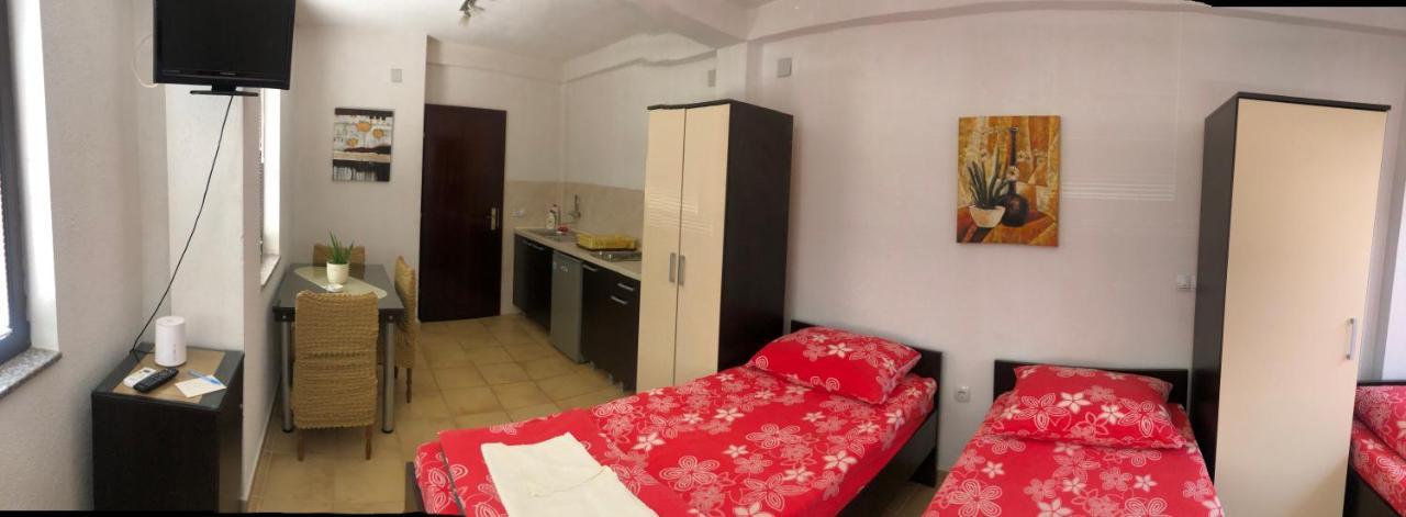 Katjel Apartments โอครีด ภายนอก รูปภาพ